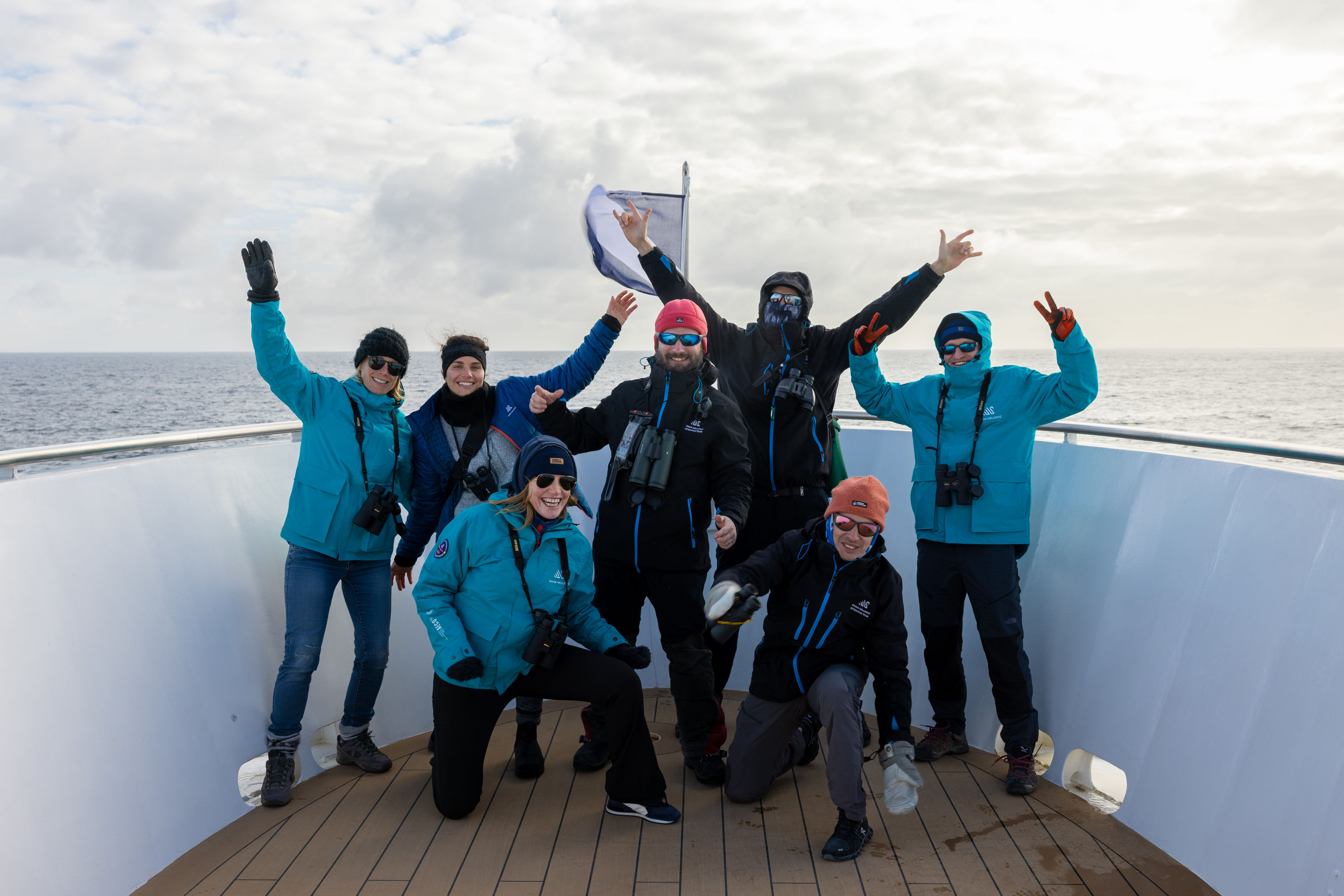 Expedition Team Group-large.jpg
