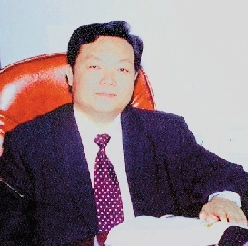 杜志正(浙江东阳木雕集团董事长)