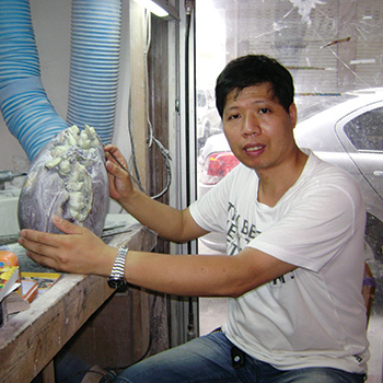 叶志伟(中国青年玉石雕艺术家)