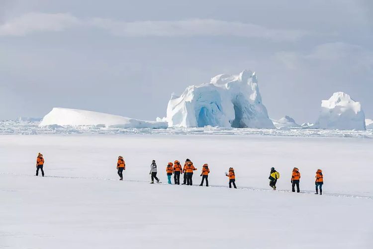 LCC-跟随探险家的脚步：进入南极圈（16天14晚）