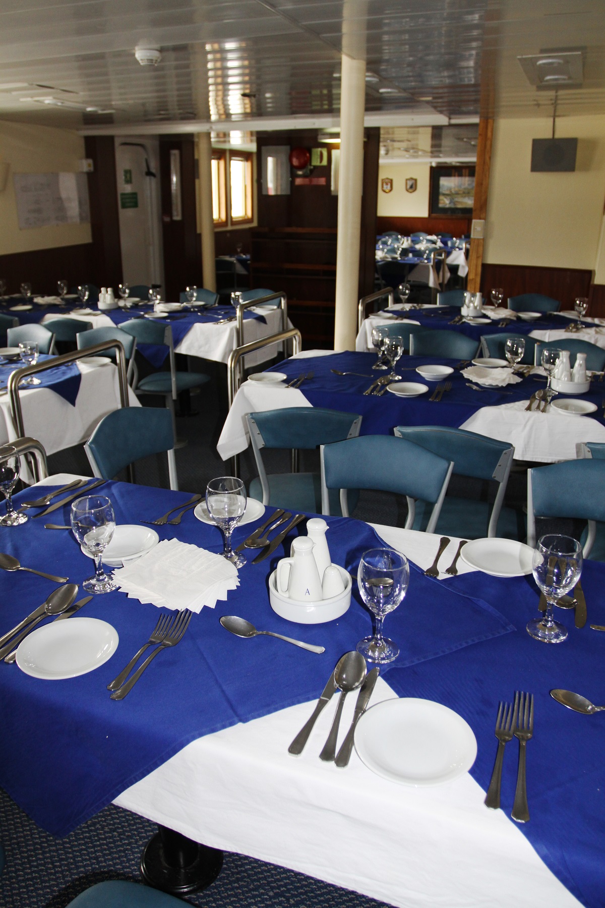 dining_room4.jpg